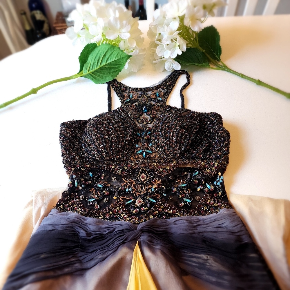 GOWN